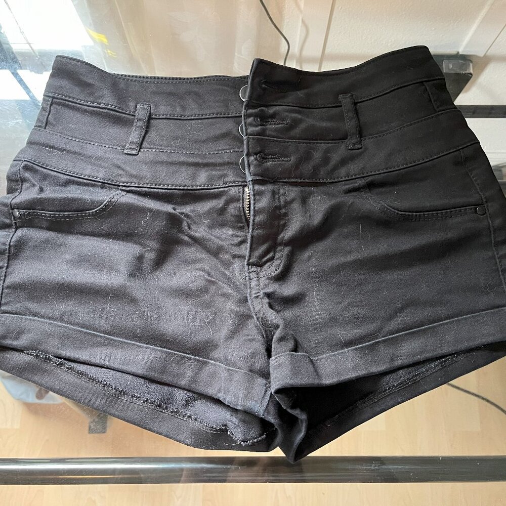 Black highwaisted shorts